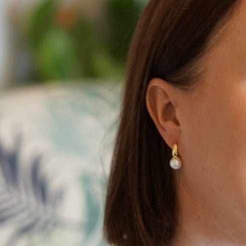 Miore Silver Earrings For Women, Gold Plated 925 Sterling Silver Stud Earrings For Women With White Freshwater Pearls 6mm, Round Stud Earrings 9.5 X 9.5 Mm Delivered In Jewellery Box - Foto 4