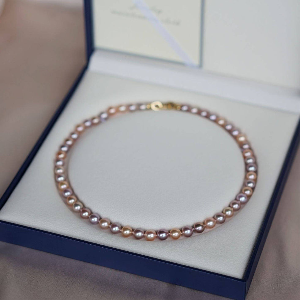 thumbnail interactive-video image 1 of Vintage 18" Hand-Knotted Natural Multicolor Akoya Pearl Necklace With Earrings 1 of 6