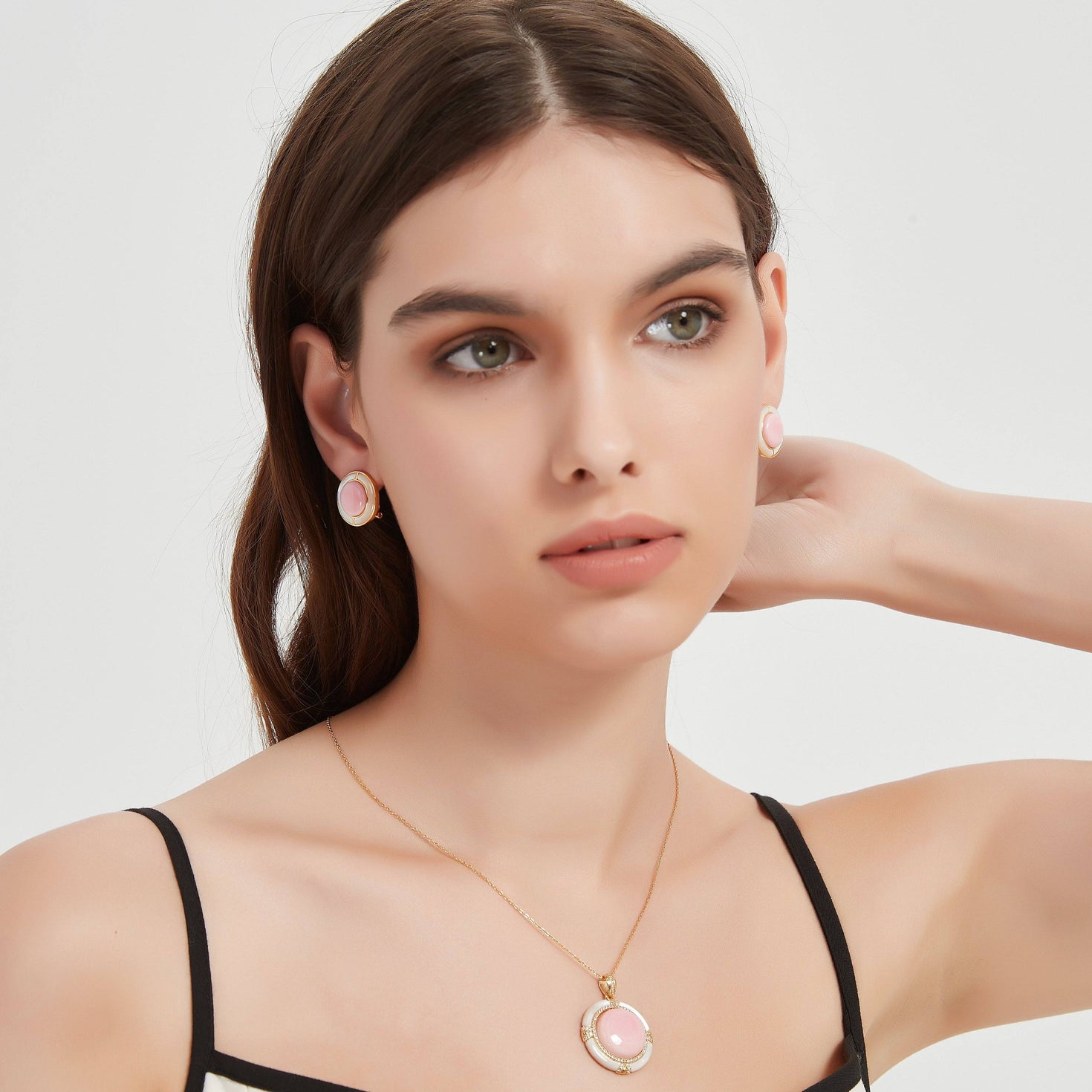 Pink Queen Conch Shell Princess Pearls Necklace | House Of Pearls