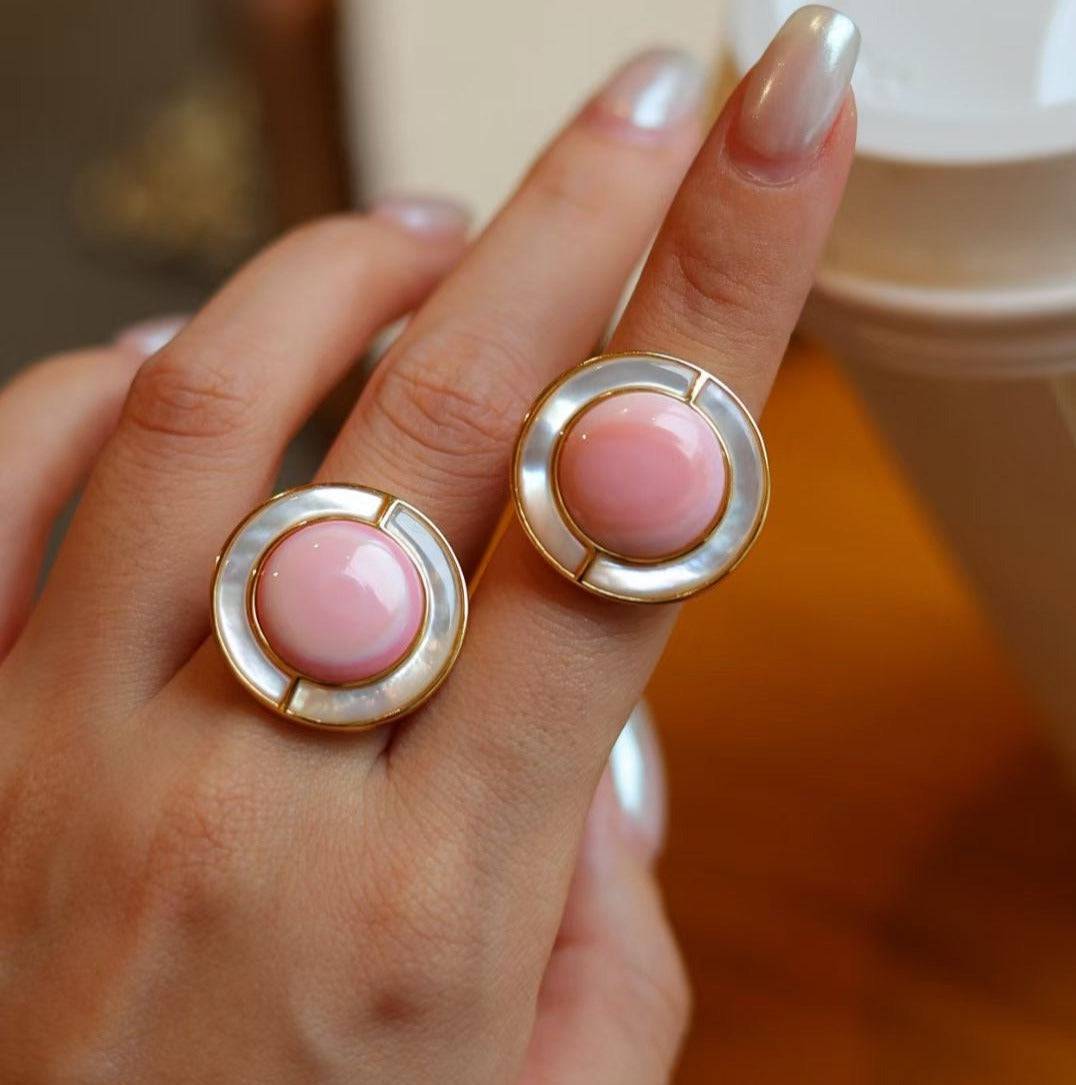 Stylish Pink Queen Conch Shell Pearls Ring | House Of Pearls